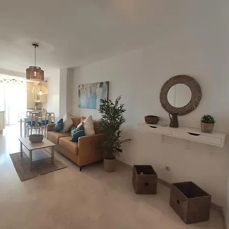 Rada Waves Appartement *